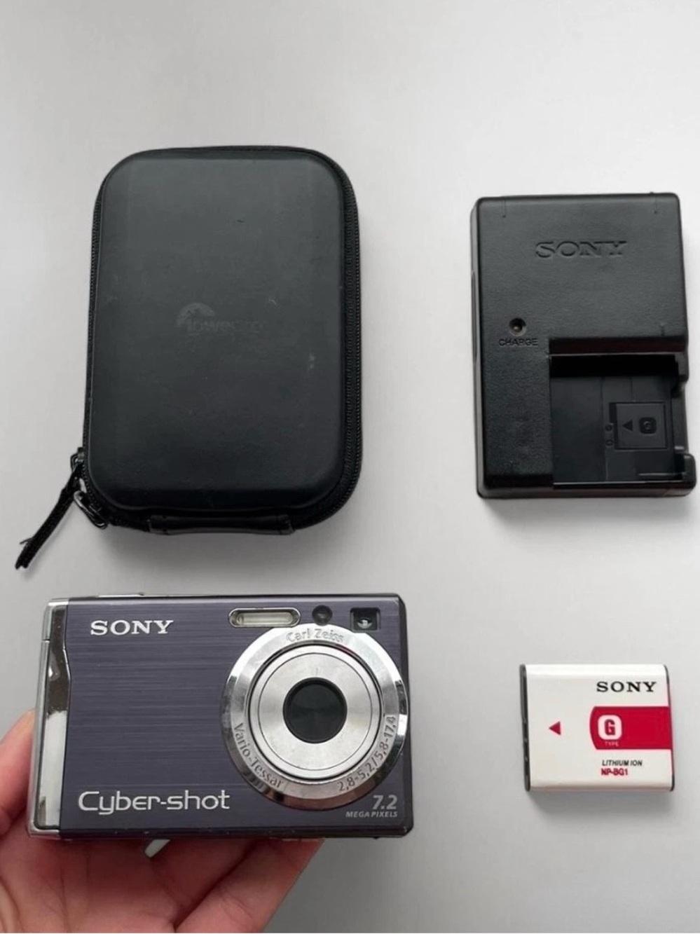 mint Sony cybershot DSC-W80 lavender gray camera tested w Battery, Case, Charger
